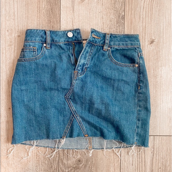 Pacsun Denim Skirt - Picture 1 of 3